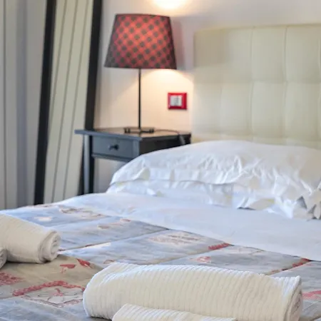 Апартаменты Lovely On Rooftops - Genovainrelax Генуя